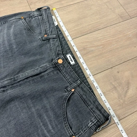 NWT Wrangler Walker 677 High Rise Slim Jeans Gray Wash Denim Size 34 x 28 - Picture 8 of 11